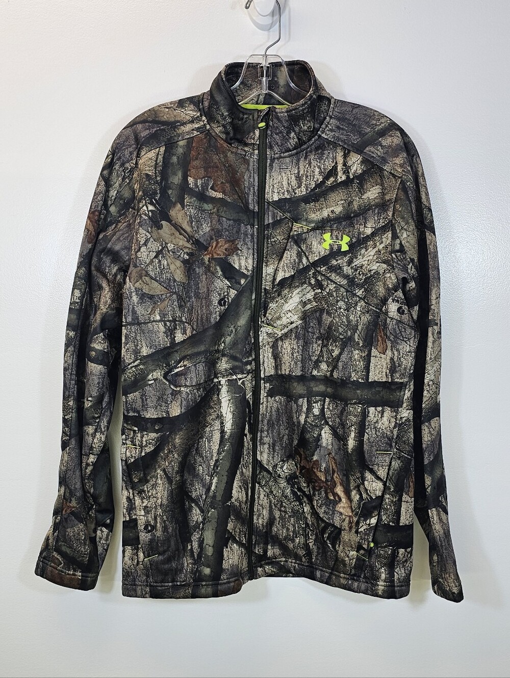 Under Armour Men’s Mossy Oak Camo Full-Zip Jacket with Scent Control
